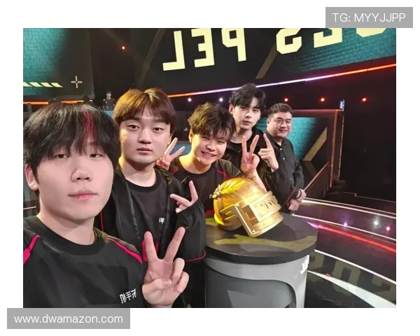 和平精英赛事分析：深入探讨JDG战队的战术与实力表现